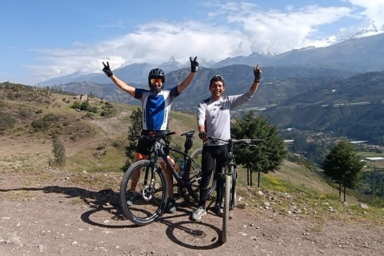 Bici en la Cordillera Negra